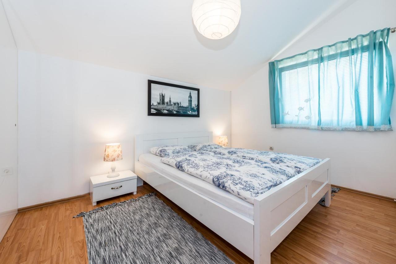 Apartman Karla Mara Ana Ivan & Jo Srima Eksteriør billede